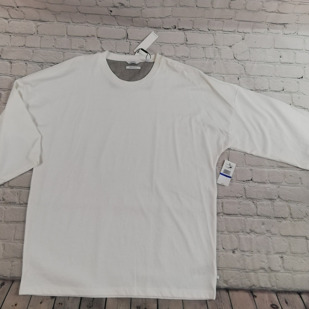 Calvinklien White Liquid touch T-shirt Xlarge NEW